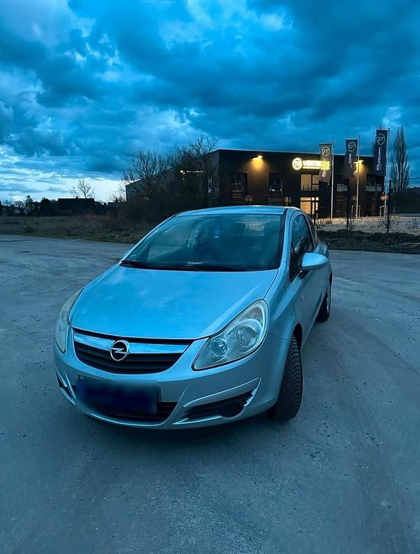 Gebraucht Opel Corsa 60 PS (44 kW) 2008 Silber Kleinwagen