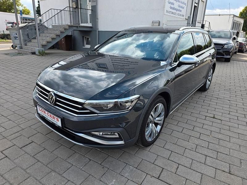 Uranograu Gebraucht 2021 VW Passat Alltrack Kombi | 30.990 € (Teuer) - Bild 1/4