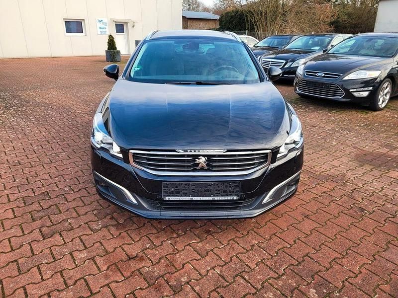 Gebraucht Peugeot 508 SW Allure 179 PS (131 kW) 2017 Schwarz Kombi