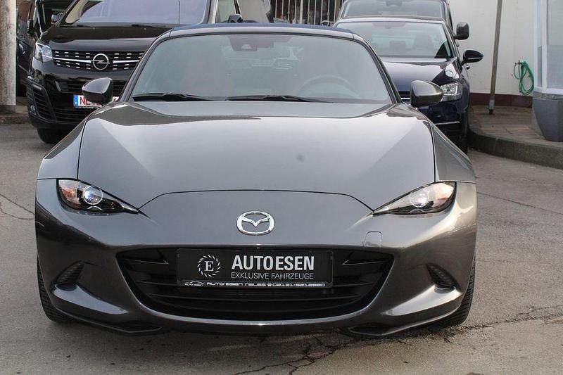 Gebraucht Mazda MX5 184 PS (135 kW) 2022 Grau Cabrio