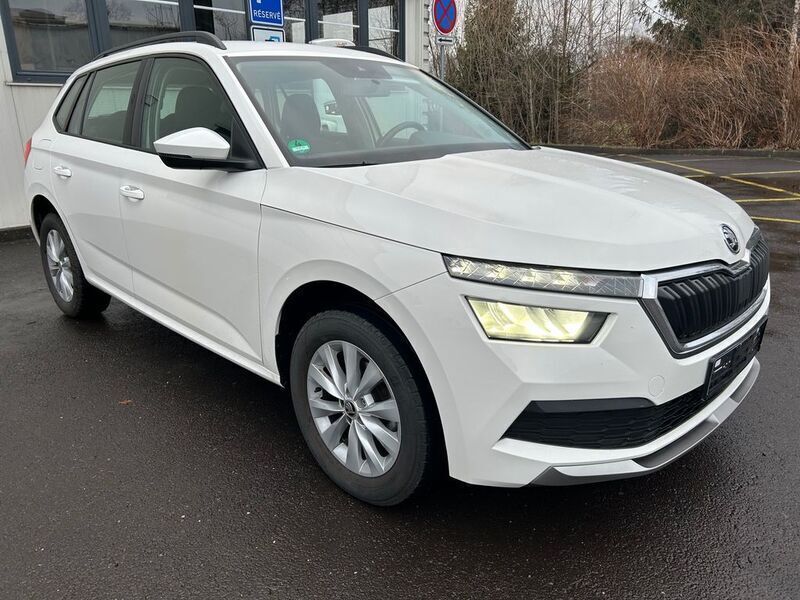 Weiß Gebraucht 2020 Skoda Kamiq Active SUV | 15.400 € (Fairer Preis) - Bild 1/4