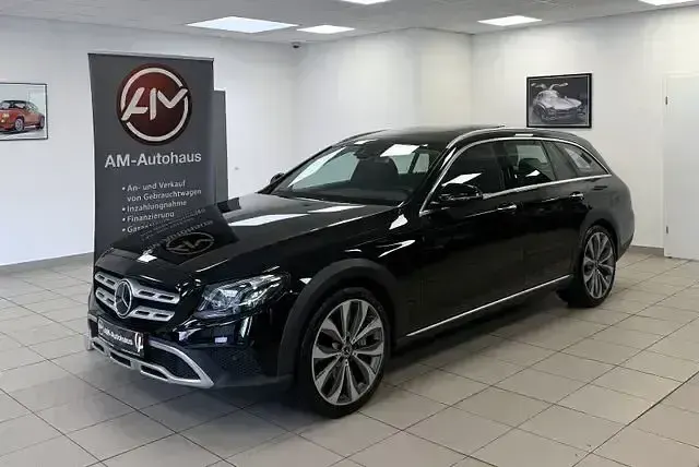 Gebraucht Mercedes E400 340 PS (250 kW) 2019 Schwarz Limousine