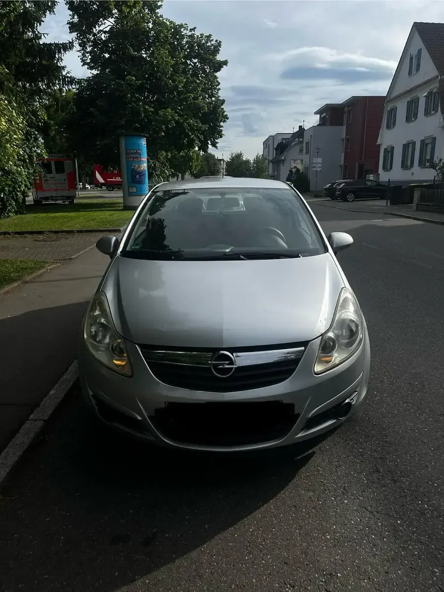 Gebraucht Opel Corsa 80 PS (58 kW) 2007 Silber Kleinwagen