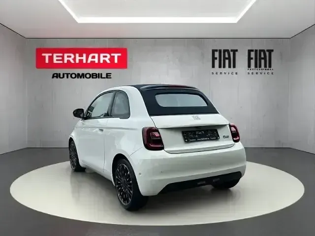 Gebraucht Fiat 500e Icon 86 kW (118 PS) 2022 Arktis weiß) (weiss Cabrio