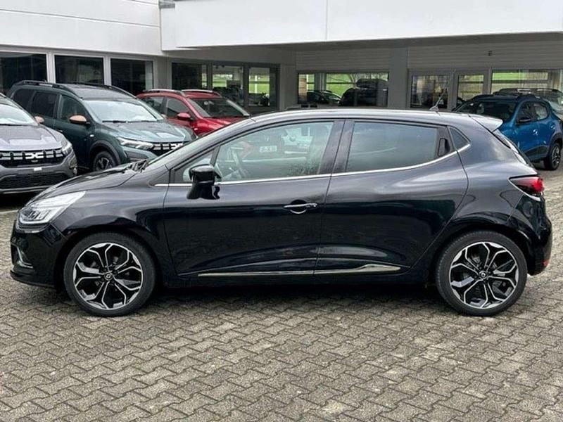 Gebraucht Renault Clio IV Intens 90 PS (66 kW) 2019 Sternenschwarz Kleinwagen