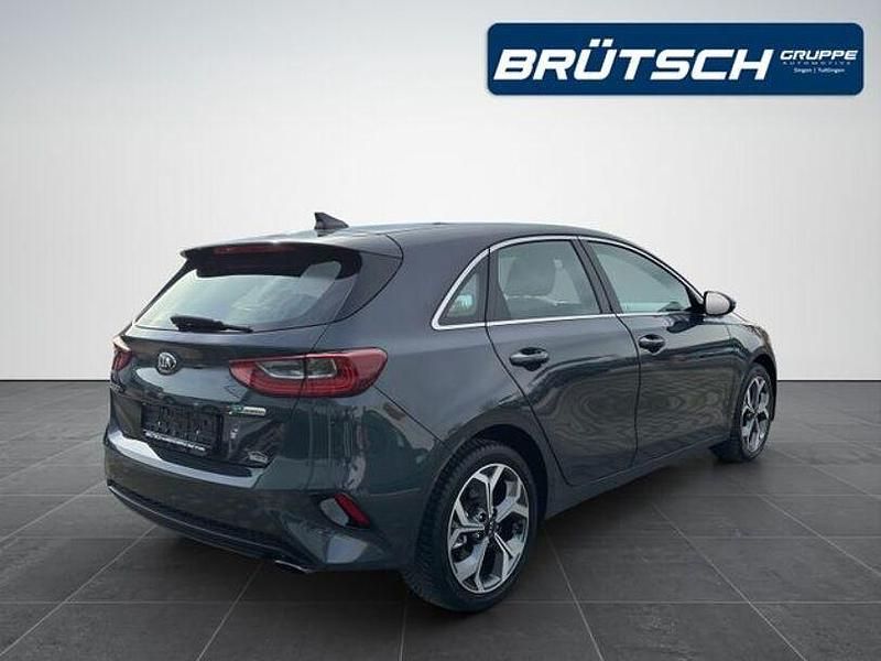 Gebraucht Kia Ceed 136 PS (100 kW) 2021 Andere Kleinwagen