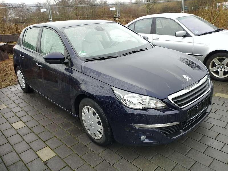 Gebraucht Peugeot 308 125 PS (91 kW) 2014 Other Limousine