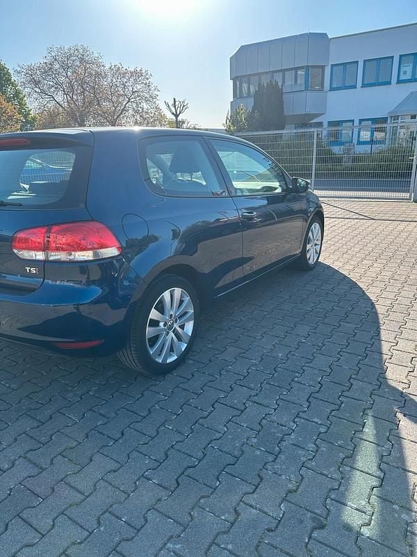 Usata VW Golf 122 CV (89 kW) 2010 Blu Coupé