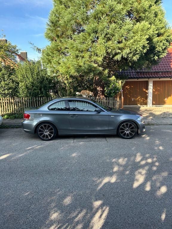 Gebraucht BMW 118 Performance 143 PS (105 kW) 2012 Grau Kleinwagen