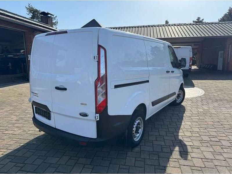 Gebraucht Ford Transit Custom 105 PS (77 kW) 2018 Weiß Van