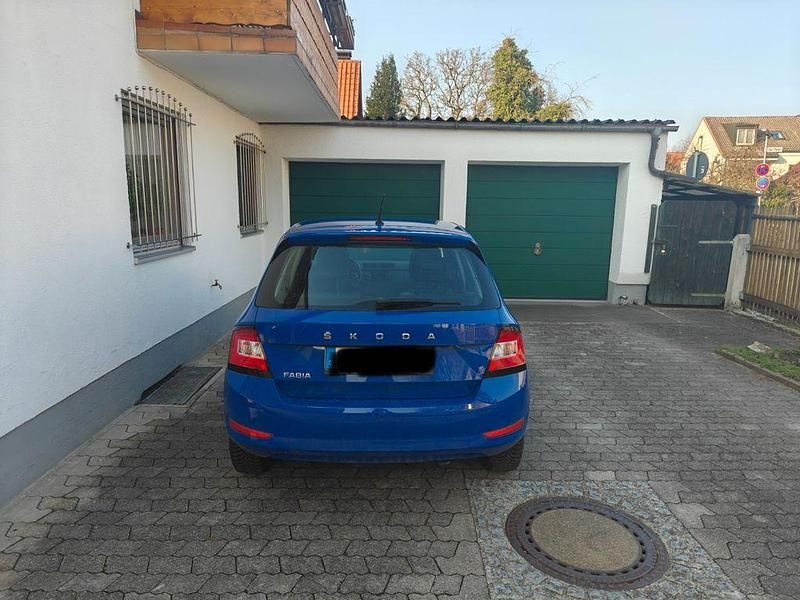 Gebraucht Skoda Fabia 60 PS (44 kW) 2020 Blau Limousine