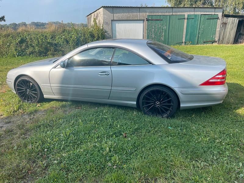 Gebraucht Mercedes CL500 306 PS (225 kW) 2001 Silber Coupé