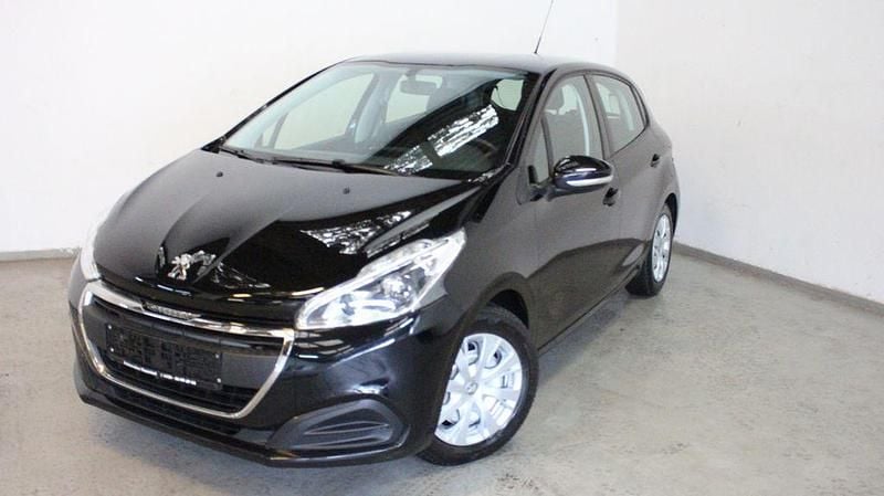 Schwarz Gebraucht 2018 Peugeot 208 Active Kleinwagen | 5.890 € (Guter Preis) - Bild 1/4