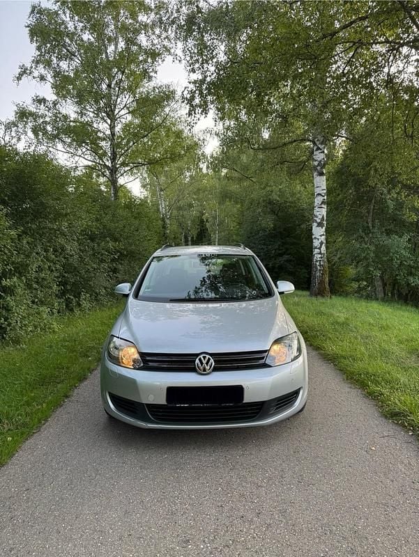 Silber Gebraucht 2013 VW Golf VII Kleinwagen | 5.800 € (Superpreis) - Bild 1/4