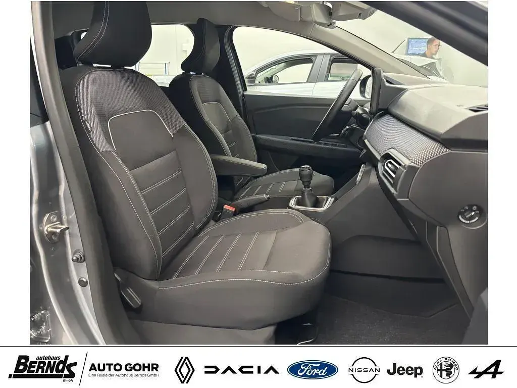 Gebraucht Dacia Sandero Expression 91 PS (66 kW) 2025 Grau Kleinwagen