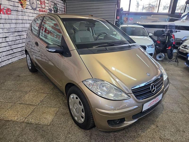Gebraucht Mercedes A150 Classic 95 PS (69 kW) 2005 Gold Limousine