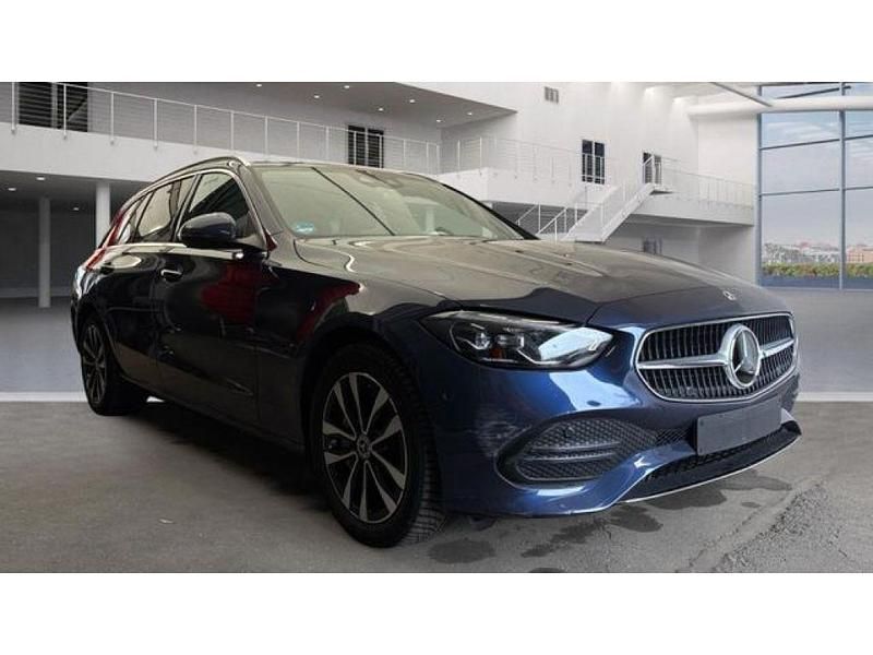 Gebraucht Mercedes C300e 313 PS (230 kW) 2023 Sodalithblau (metallic) Kombi