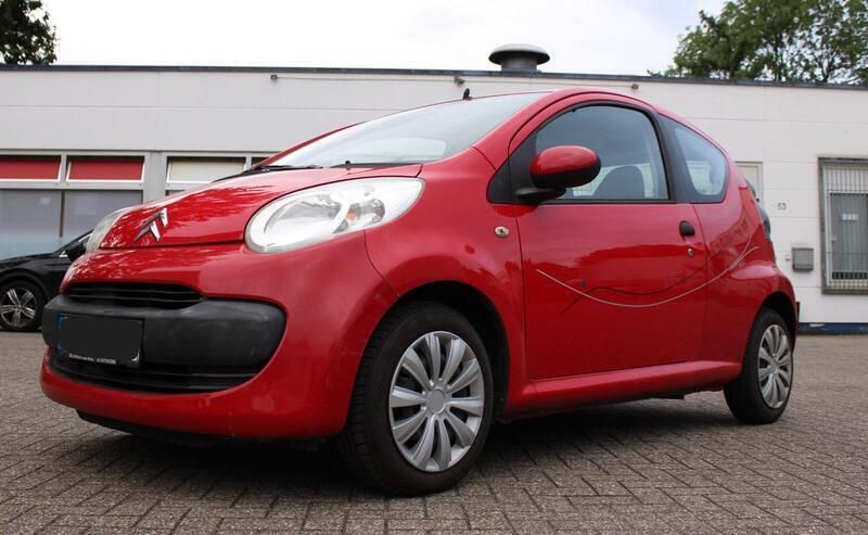 Rot Gebraucht 2006 Citroën C1 Kleinwagen | 1.649 € (Fairer Preis) - Bild 1/4