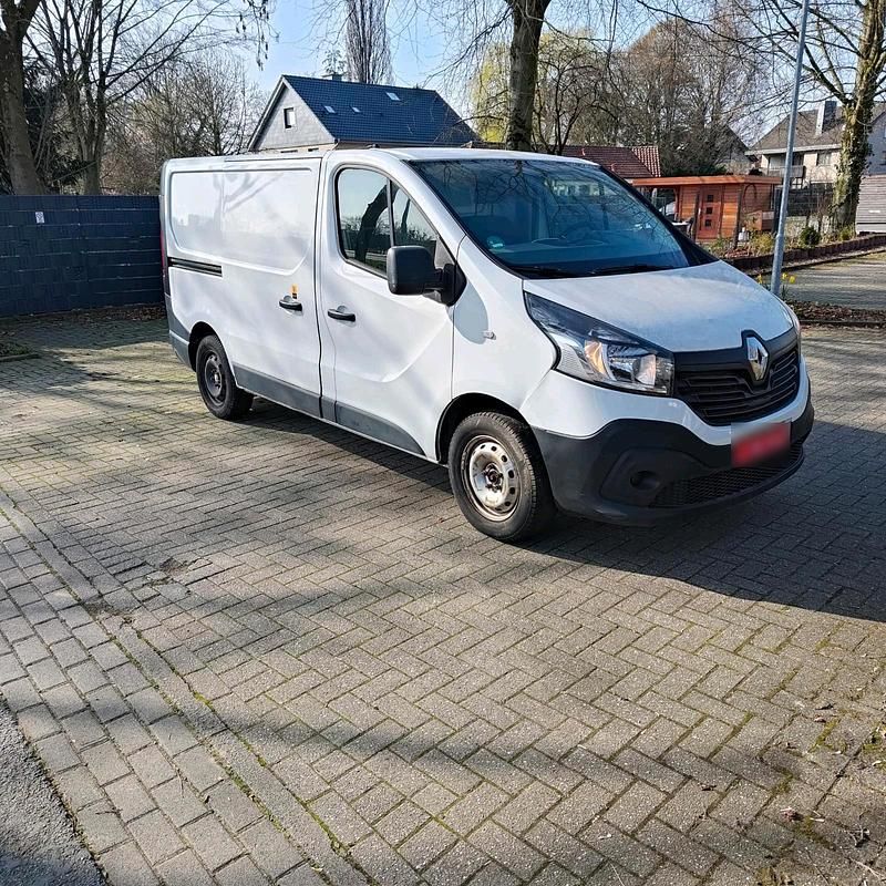 Gebraucht Renault Trafic 122 PS (89 kW) 2019 Weiß Van / Kleinbus