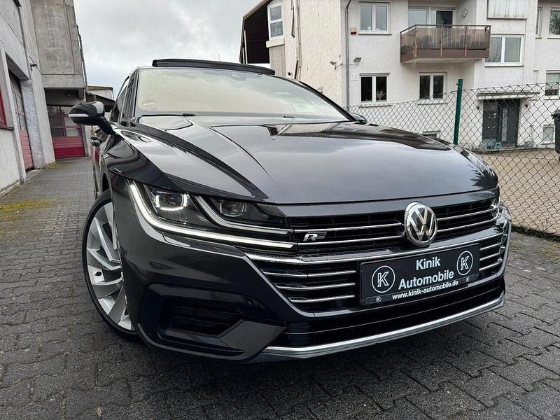 Gebraucht VW Arteon R-line 190 PS (139 kW) 2019 Grau Kleinwagen