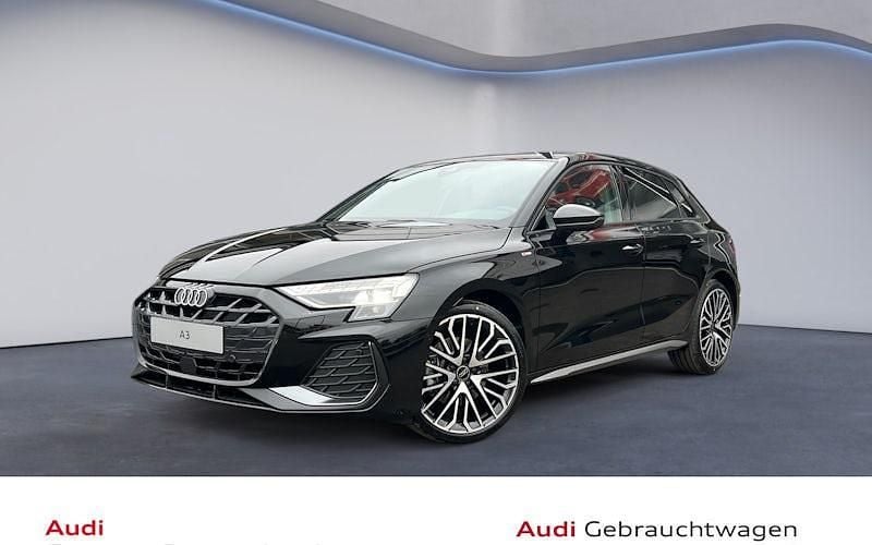 Schwarz Gebraucht 2025 Audi A3 Sportback S-Line Limousine | 37.690 € (Guter Preis) - Bild 1/4