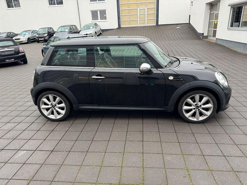 Gebraucht Mini Cooper 122 PS (89 kW) 2012 Schwarz Kleinwagen