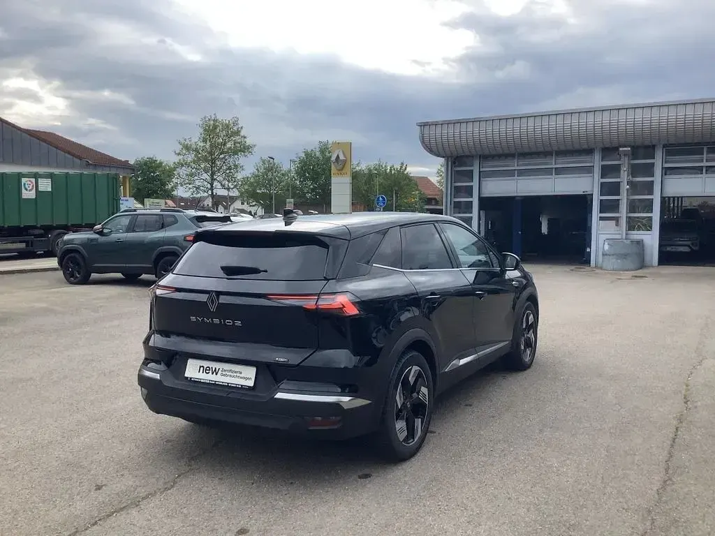 Gebraucht Renault Symbioz Techno 94 PS (69 kW) 2025 Blackpearlschwarz SUV