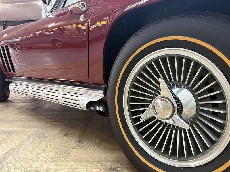 Gebraucht Chevrolet Corvette C2 349 PS (256 kW) 1965 Rot Coupé