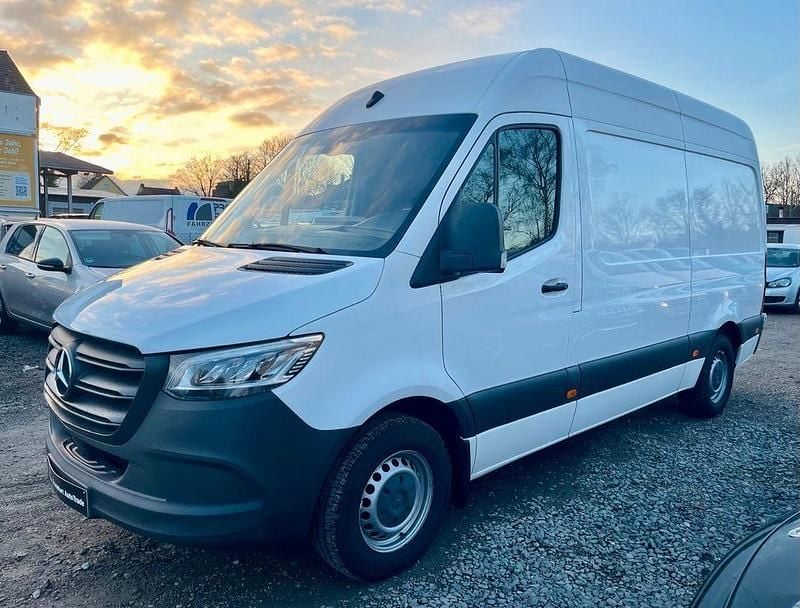 Gebraucht Mercedes Sprinter 150 PS (110 kW) 2021 Weiß Van