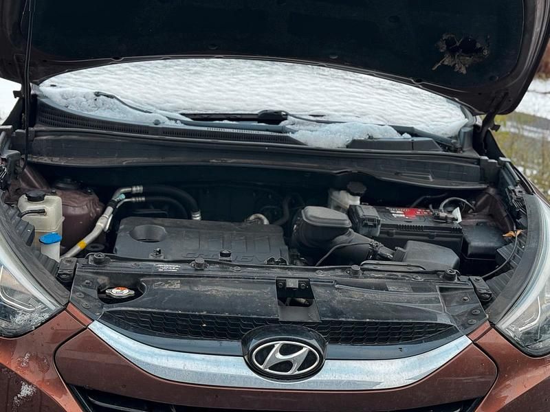 Gebraucht Hyundai ix35 136 PS (100 kW) 2014 Braun SUV