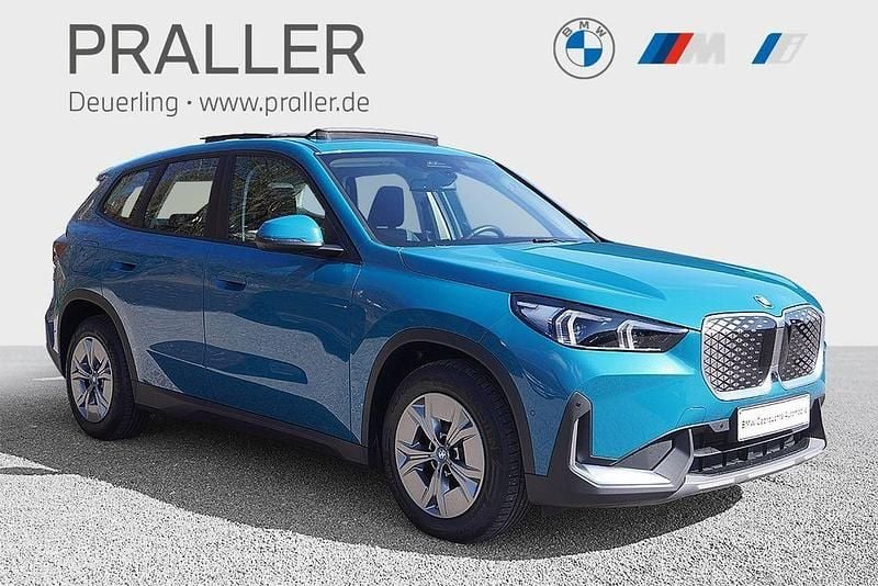 Gebraucht BMW iX1 150 kW (204 PS) 2024 Blau SUV