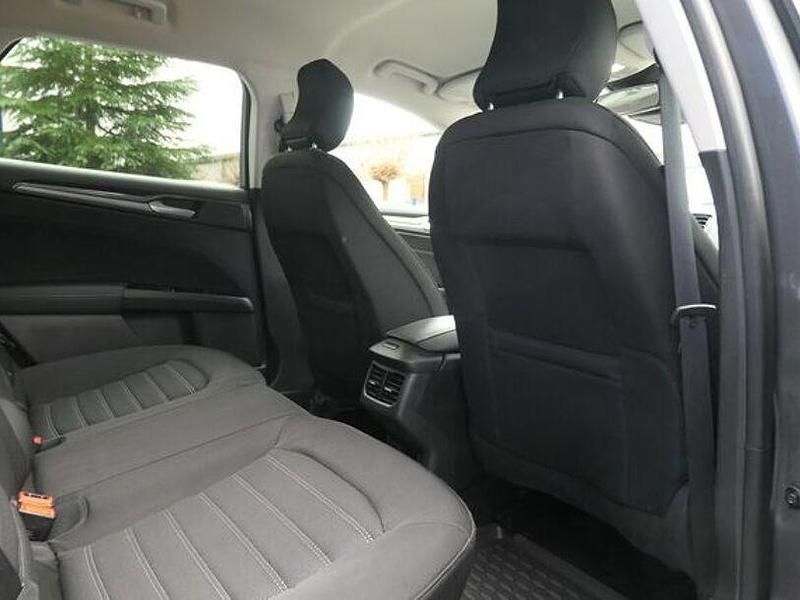 Gebraucht Ford Mondeo Titanium 150 PS (110 kW) 2022 Grau (metallic) Kombi