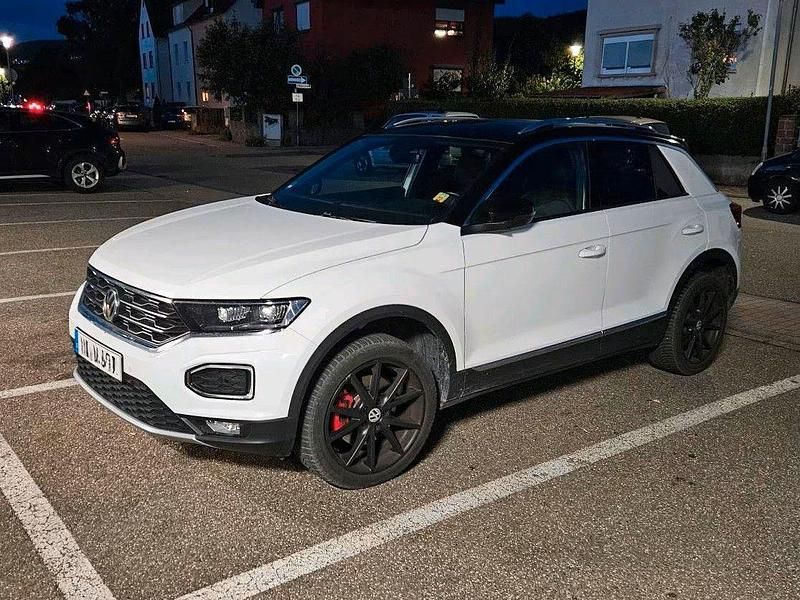 Weiß Gebraucht 2020 VW T-Roc SUV | 20.500 € (Guter Preis) - Bild 1/4