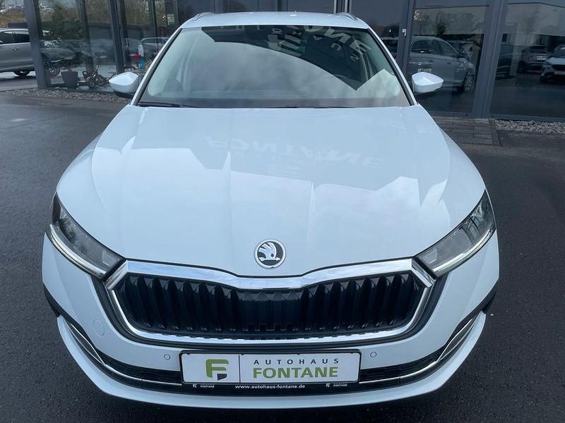Gebraucht Skoda Octavia Style 180 PS (132 kW) 2023 Weiß Kombi