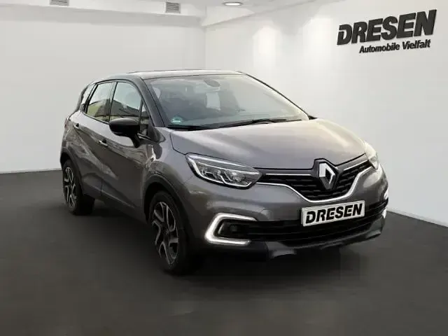 Używany Renault Captur Bose Edition 90 KM (66 kW) 2019 Szary SUV