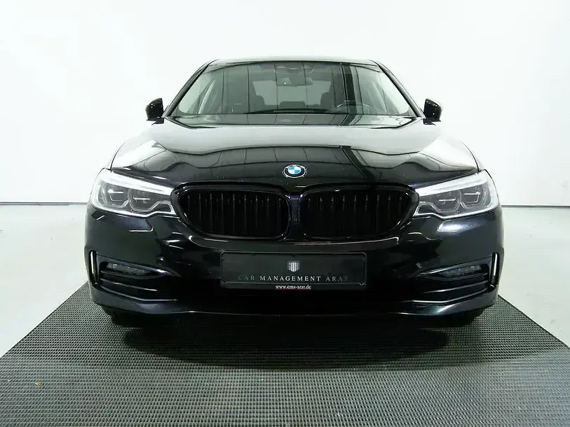 Gebraucht BMW 530e Sport Line 252 PS (185 kW) 2020 Schwarz Limousine