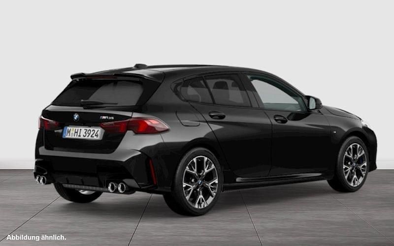 Gebraucht BMW M135 Shadowline 300 PS (220 kW) 2025 Schwarz Kleinwagen