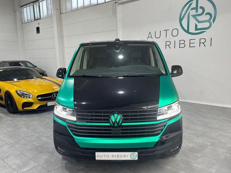Gebraucht VW Transporter 150 PS (110 kW) 2021 Schwarz Van