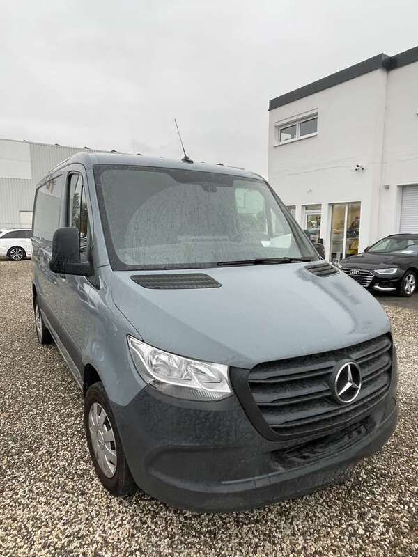 Gebraucht 2019 Mercedes Sprinter Van | 16.400 € (Etwas zu teuer) - Bild 1/4