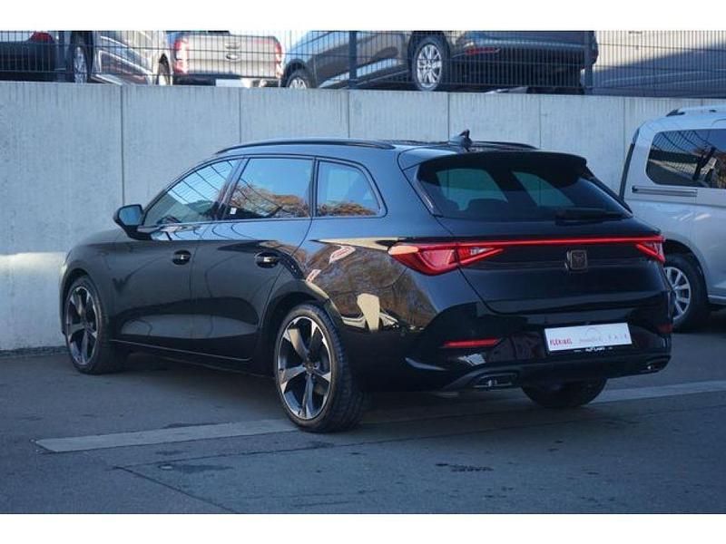 Gebraucht Cupra Leon 150 PS (110 kW) 2024 Schwarz metalic (metallic) Kombi