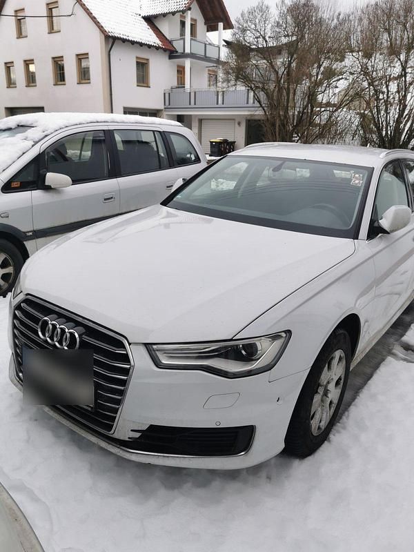 Weiß Gebraucht 2015 Audi A6 Kombi | 11.999 € (Fairer Preis) - Bild 1/4