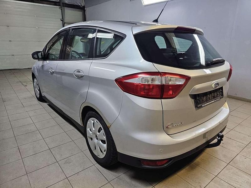 Gebraucht Ford C-MAX Trend 95 PS (69 kW) 2012 Polarsilber metallic Van / Kleinbus