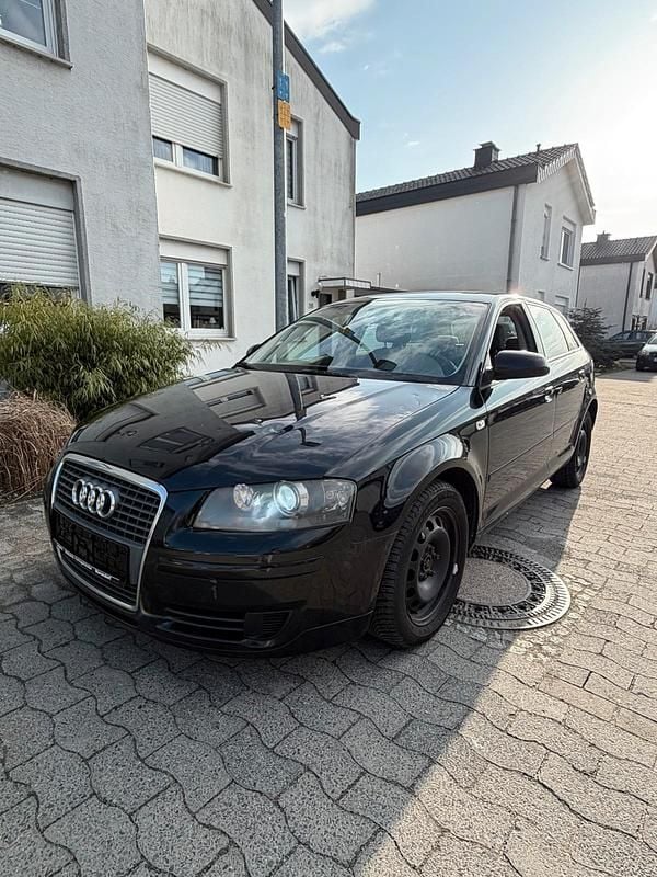 Gebraucht Audi A3 Attraction 140 PS (102 kW) 2007 Schwarz Kleinwagen