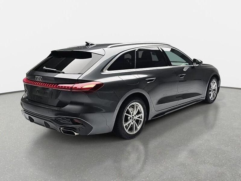 Gebraucht Audi A5 S-Line 204 PS (150 kW) 2025 Grau Kombi