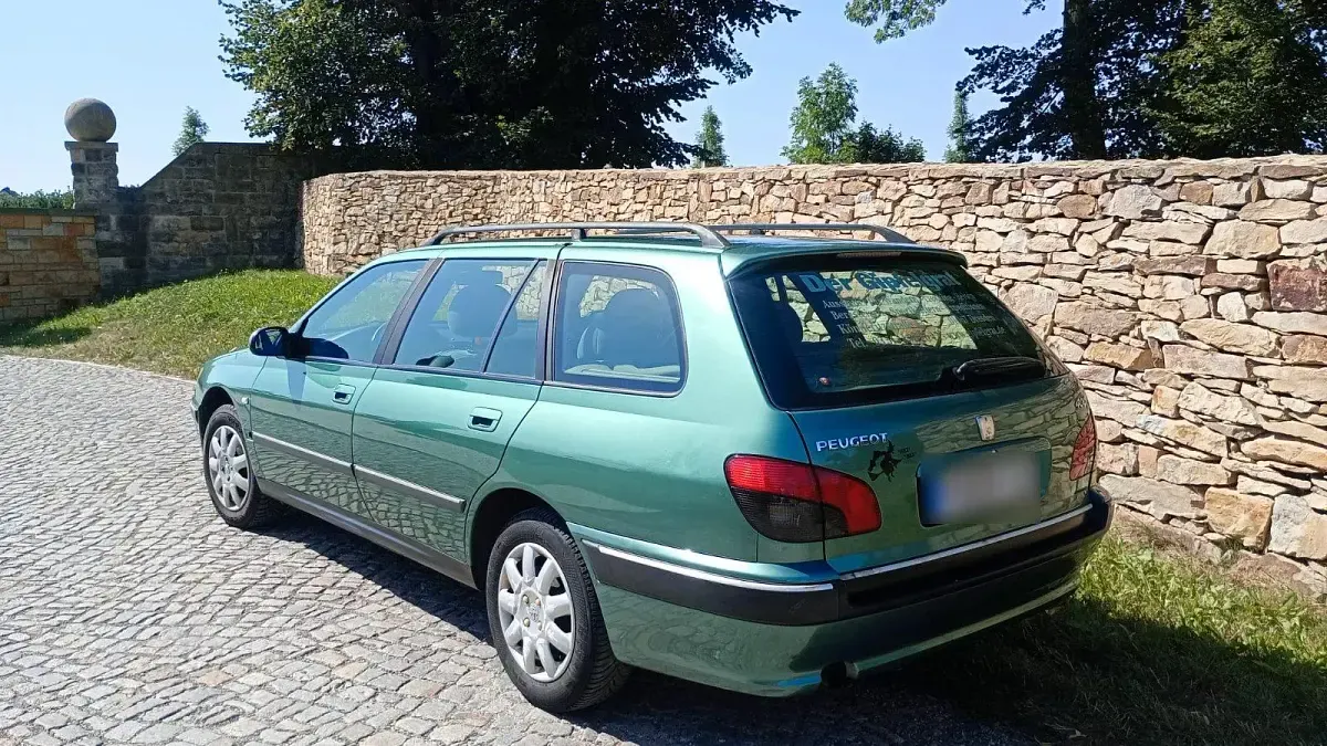 Gebraucht Peugeot 406 136 PS (100 kW) 2000 Andere farben Kombi