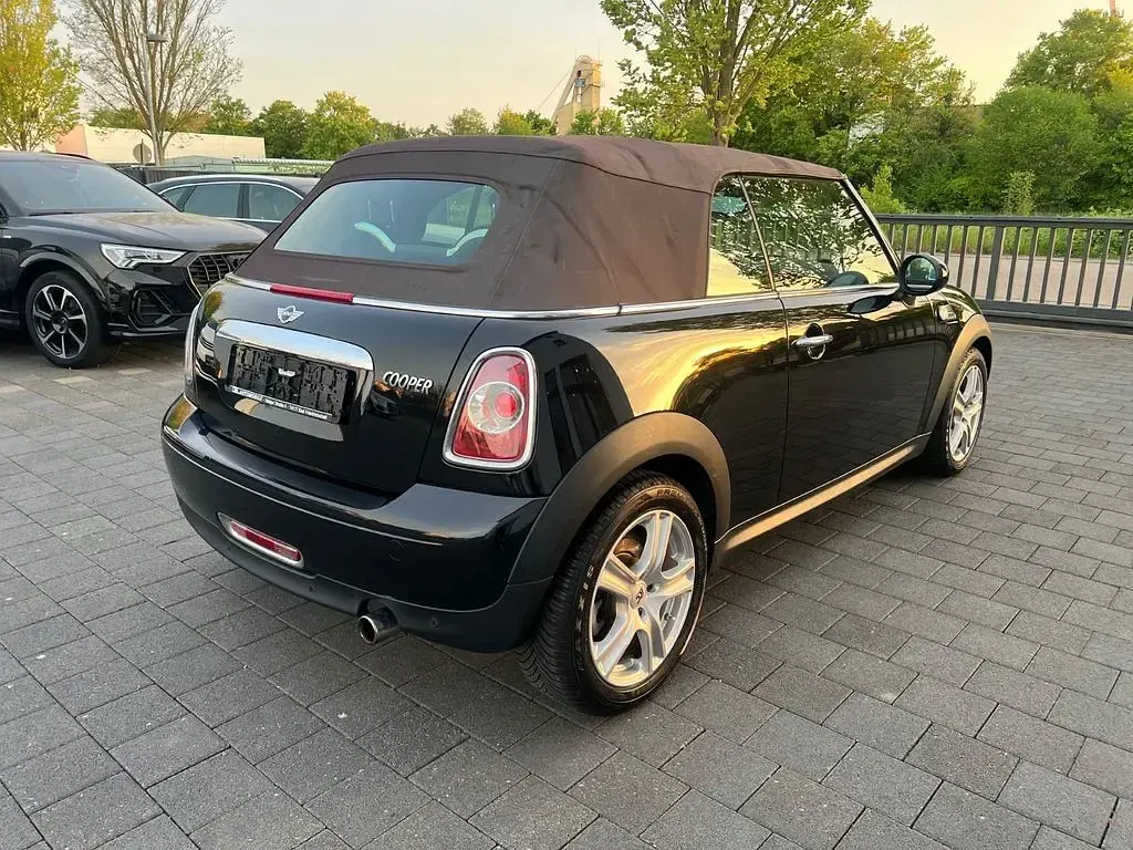 Gebraucht Mini Cooper Cabriolet 122 PS (89 kW) 2014 Schwarz Cabrio