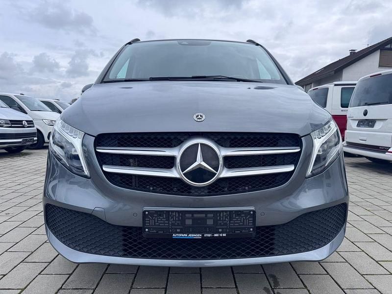 Gebraucht Mercedes V300 237 PS (174 kW) 2021 Selenitgrau metallic Van / Kleinbus