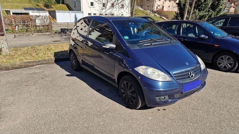 Gebraucht Mercedes A150 Classic 95 PS (69 kW) 2007 Blau Van / Kleinbus
