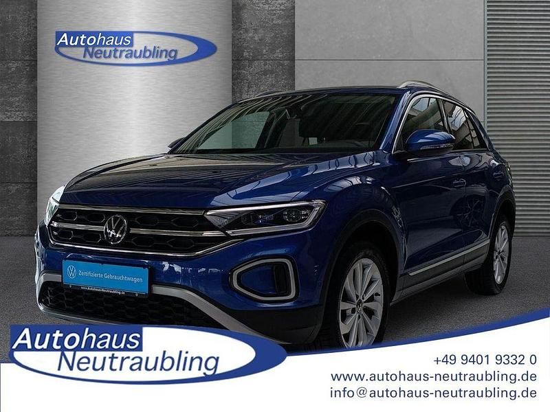 Ravennablau Gebraucht 2022 VW T-Roc Style SUV | 19.990 € (Guter Preis) - Bild 1/4