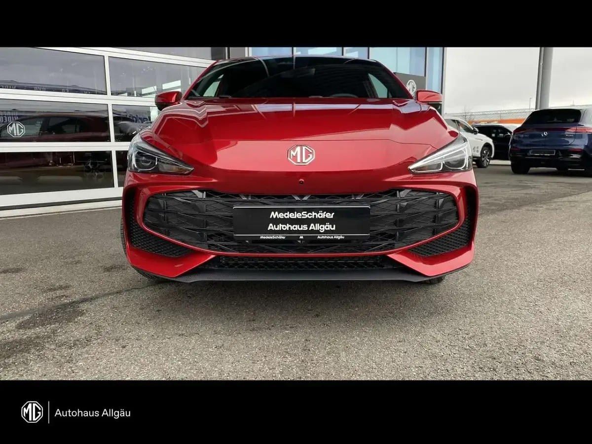 Gebraucht MG MG3 Luxury 194 PS (142 kW) 2026 Diamond red Kleinwagen